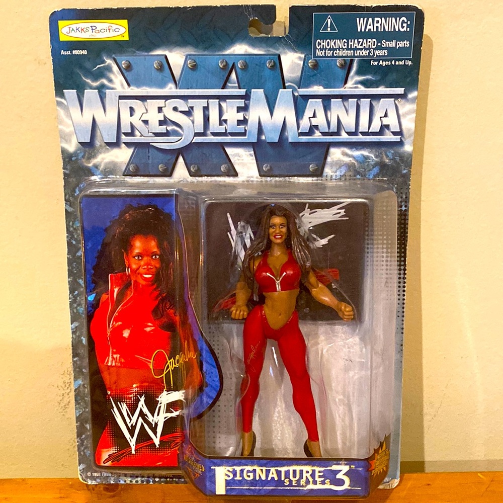 Vintage Jakks Pacific WWF Wrestle Mania XV Jacqueline Action Figure NIP